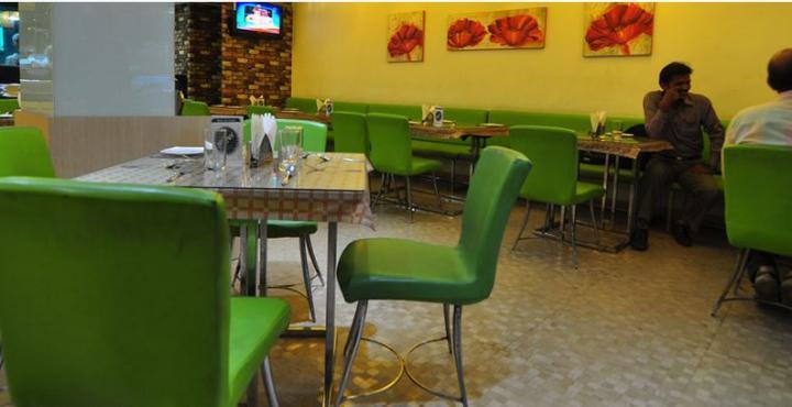 Infiniti Hotel And Spa Indore Zewnętrze zdjęcie