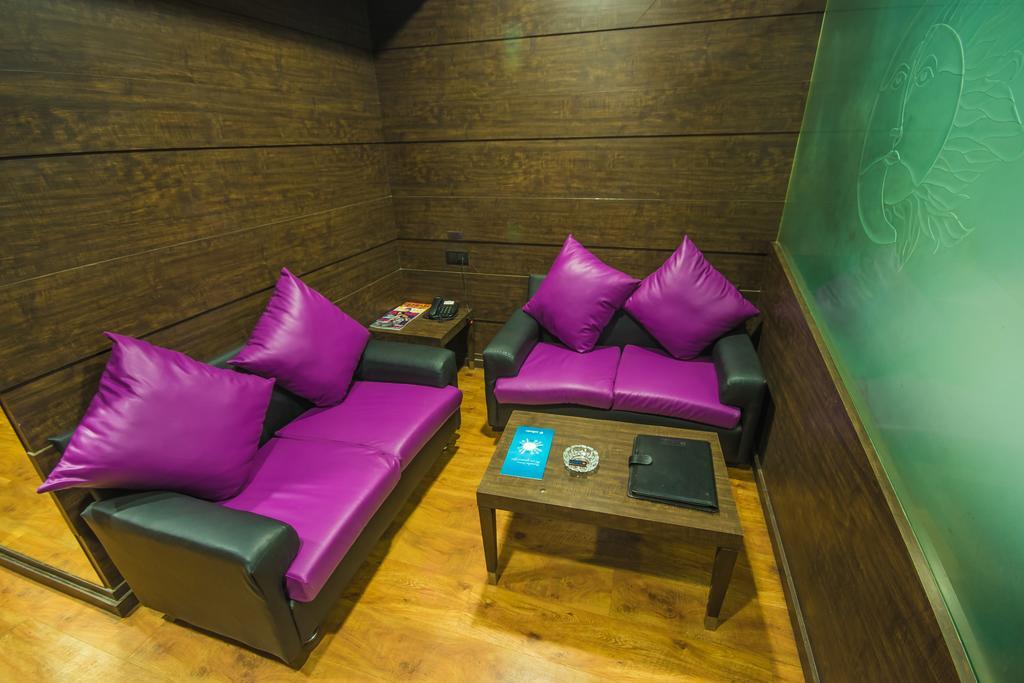 Infiniti Hotel And Spa Indore Zewnętrze zdjęcie