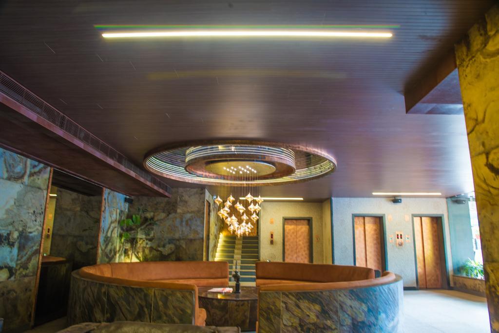 Infiniti Hotel And Spa Indore Zewnętrze zdjęcie