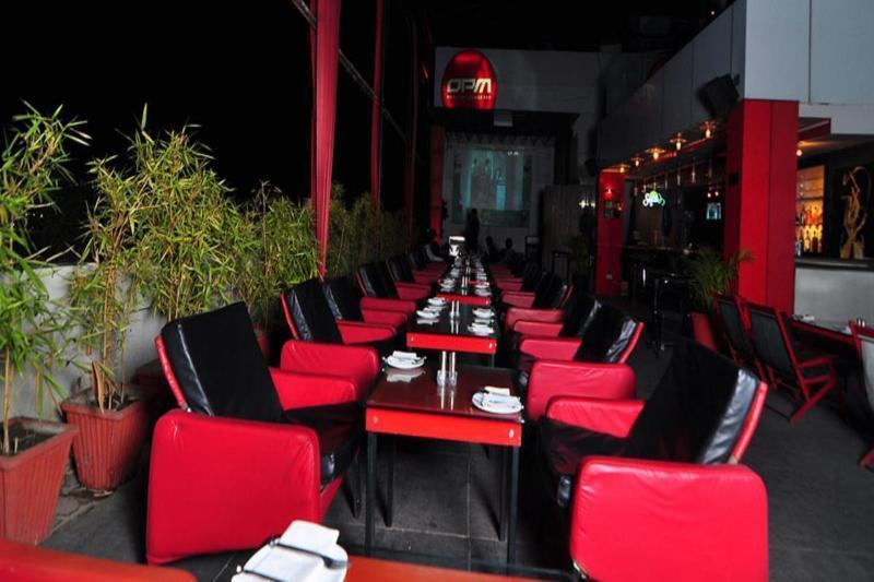Infiniti Hotel And Spa Indore Zewnętrze zdjęcie