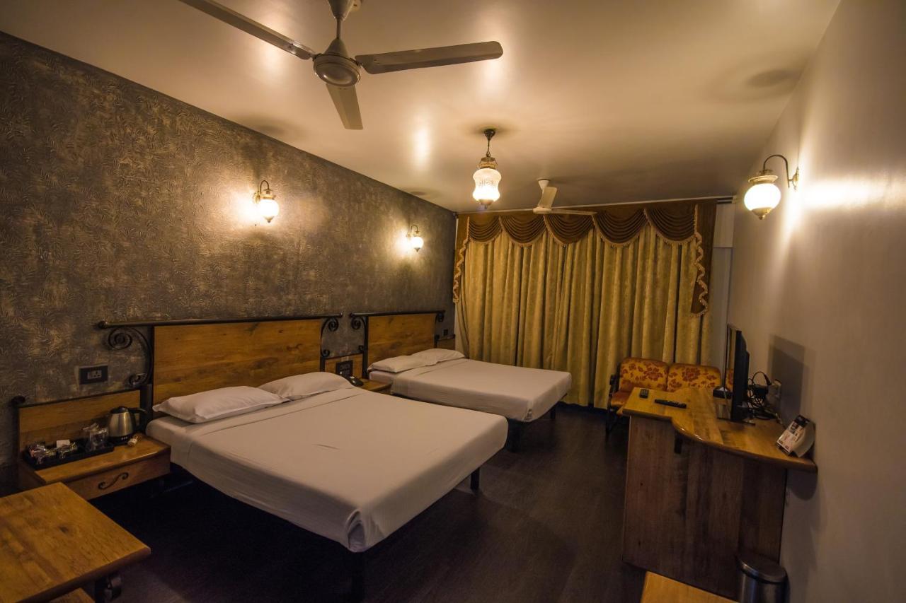 Infiniti Hotel And Spa Indore Zewnętrze zdjęcie